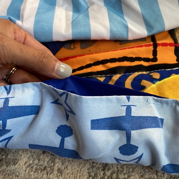 Mickey Mouse Crib Sheet Set - Picture 7 of 9